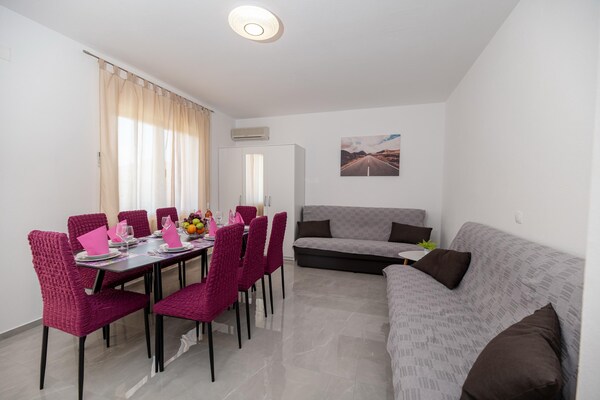 Foto van Appartement in Seline bij Paklenica Park - Vakantiehuis in Seline - LivingRoom