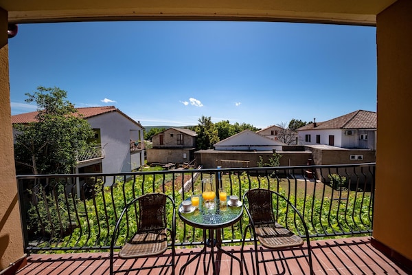 Foto van Appartement in Seline bij Paklenica Park - Vakantiehuis in Seline - TerraceBalcony