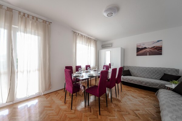 Foto van Appartement in Seline bij Paklenica Park - Vakantiehuis in Seline - LivingRoom