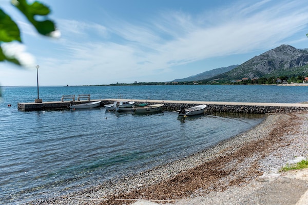 Foto van Appartement in Seline bij Paklenica Park - Vakantiehuis in Seline - WaterView
