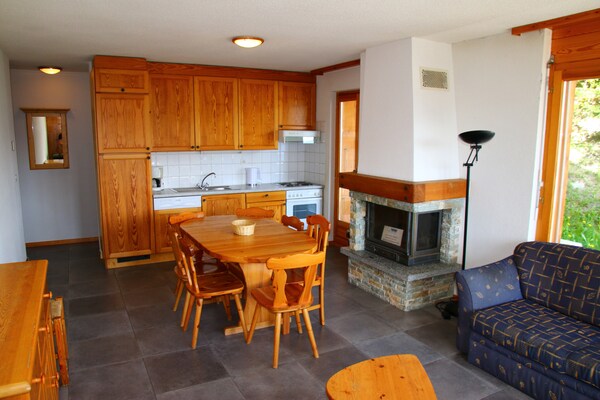 Foto van Aantrekkelijk appartement in Les Agettes - Vakantiehuis in Les Agettes - DiningRoom