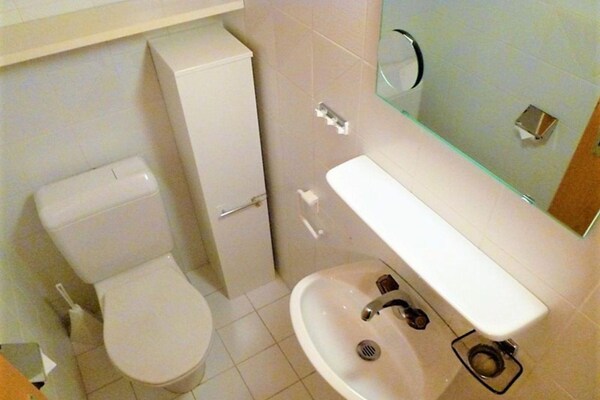 Foto van Appartement in Veysonnaz bij Skilift - Vakantiehuis in Veysonnaz - BathRoom