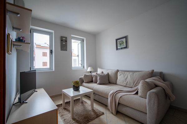 Foto van Appartement aan zee in Rovinj voor 3 personen - Vakantiehuis in Rovinj - LivingRoom