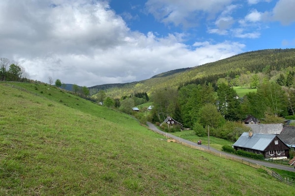 Foto van Berghut met zwembad - Vakantiehuis in Ktová - AreaSummer20KM