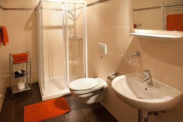 Foto van Appartementen Am Spreewaldfliess, Schlepzig - Vakantiehuis in Schlepzig - BathRoom