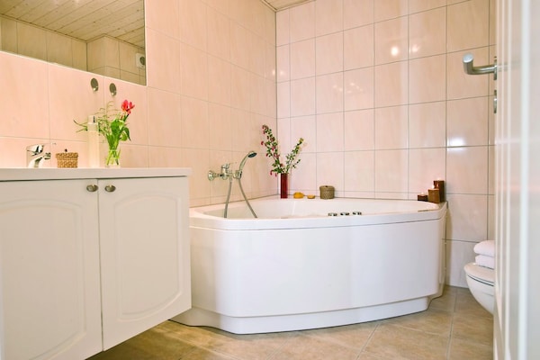 Foto van Appartementen in het kasteelpark Bad Saarow - Vakantiehuis in Bad Saarow - BathRoom