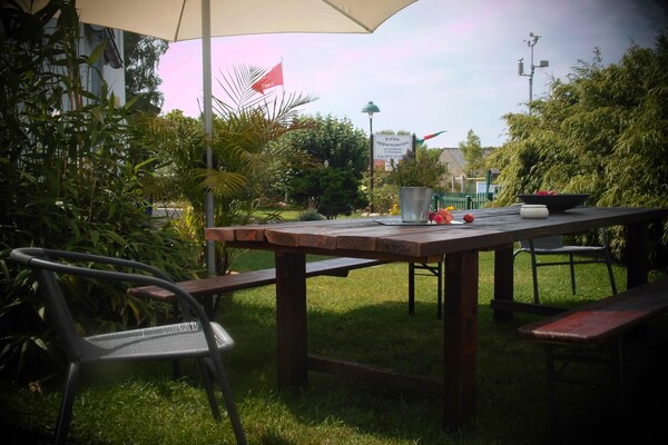 Foto van Salzhaff Familie Retreat - Vakantiehuis in Pepelow Mecklenburg - TerraceBalcony