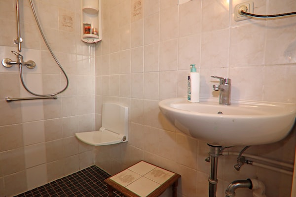 Foto van Bungalow in Stove/Boiensdorf voor twee - Vakantiehuis in Boiensdorf - BathRoom