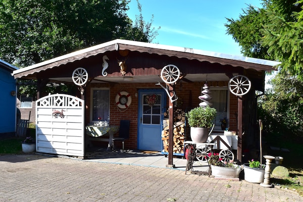 Foto van Bungalow in Stove/Boiensdorf voor twee - Vakantiehuis in Boiensdorf - ExteriorSummer