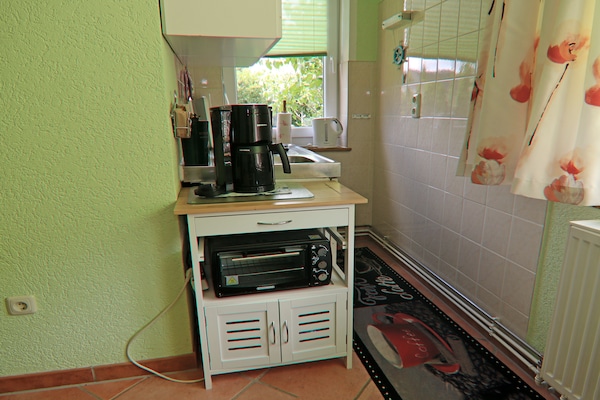 Foto van Idyllische bungalow aan de Oostzeekust - Vakantiehuis in Reddelich - Kitchen