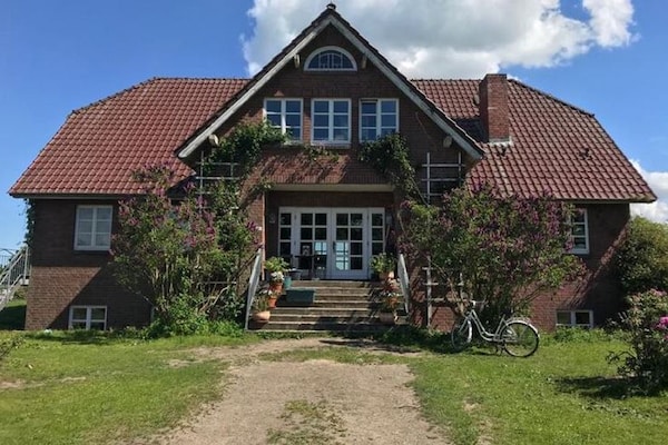 Foto van Appartement in Semlow met tuin en terras - Vakantiehuis in Semlow - ExteriorSummer