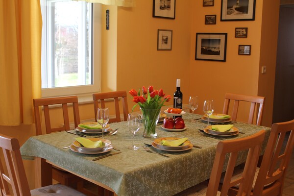 Foto van Bungalow in Börgerende-Rethwisch met sauna - Vakantiehuis in Börgerende-Rethwisch - DiningRoom