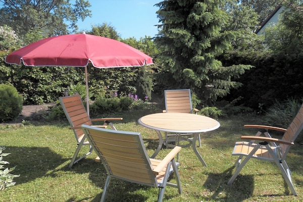 Foto van Appartement in Rerik vlakbij het strand van de Oostzee - TerraceBalcony