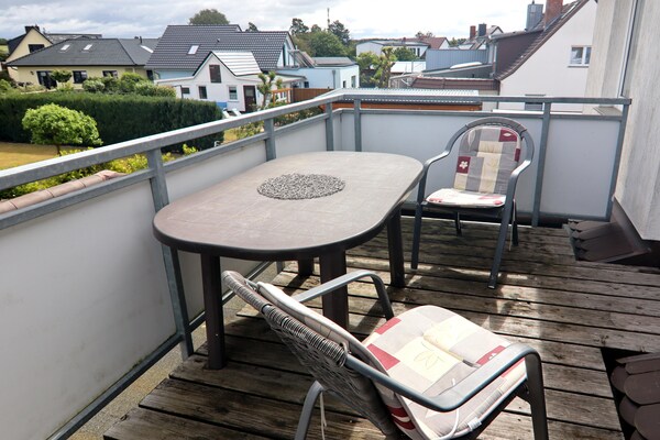 Foto van Appartement in Rerik vlakbij het strand van de Oostzee - TerraceBalcony