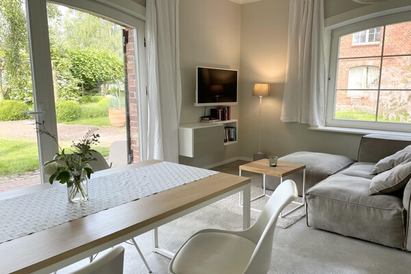 Foto van Vakantieverblijf met 5 appartementen, hal - Vakantiehuis in Saal - LivingRoom