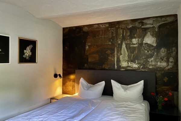 Foto van Vakantieverblijf met 5 appartementen, hal - Vakantiehuis in Saal - BedRoom