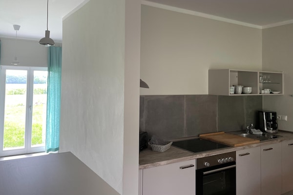 Foto van Vakantieverblijf met 5 appartementen, hal - Vakantiehuis in Saal - Kitchen