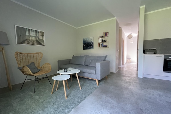 Foto van Vakantieverblijf met 5 appartementen, hal - Vakantiehuis in Saal - LivingRoom
