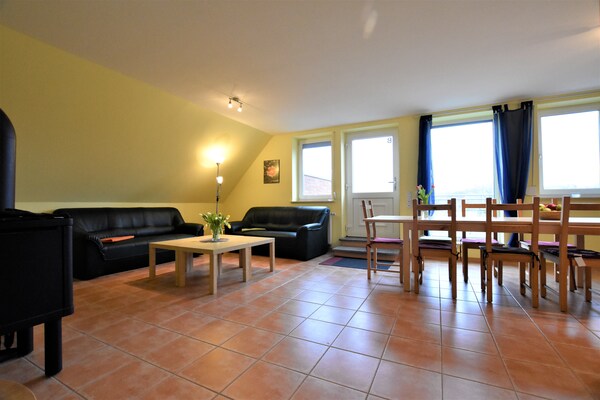 Foto van Groot vakantiehuis voor 14 personen in Zierow. - Vakantiehuis in Zierow - LivingRoom