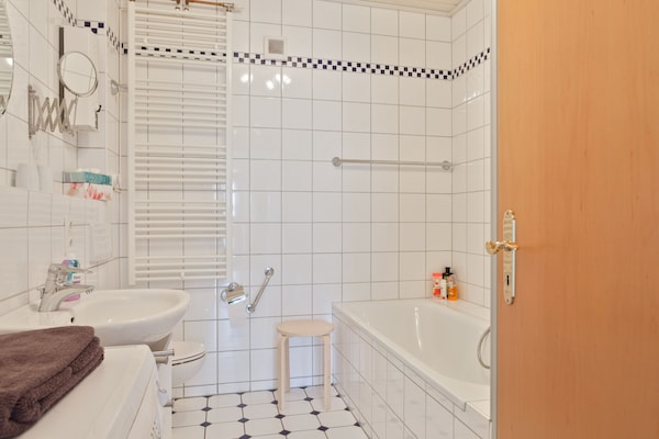 Foto van Ontspannend toevluchtsoord in Langewiese - Vakantiehuis in Winterberg - BathRoom