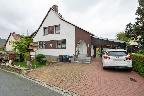 Foto van Vakantieappartement in Lichtenhain - Vakantiehuis in Lichtenhain - ExteriorSummer