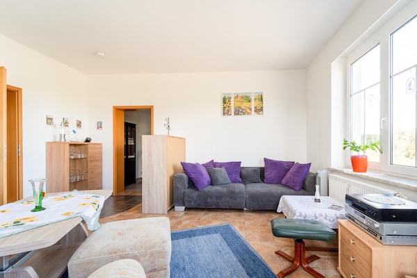 Foto van Gezellig familieverblijf in Petersberg - Vakantiehuis in Petersberg - LivingRoom