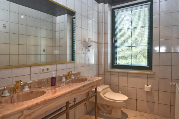 Foto van Haven met privéterras - Vakantiehuis in Jägersgrün - BathRoom