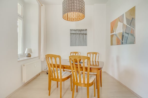 Foto van Appartement met groot gedeeld terras - Vakantiehuis in Grunhainichen-Borstendorf - DiningRoom