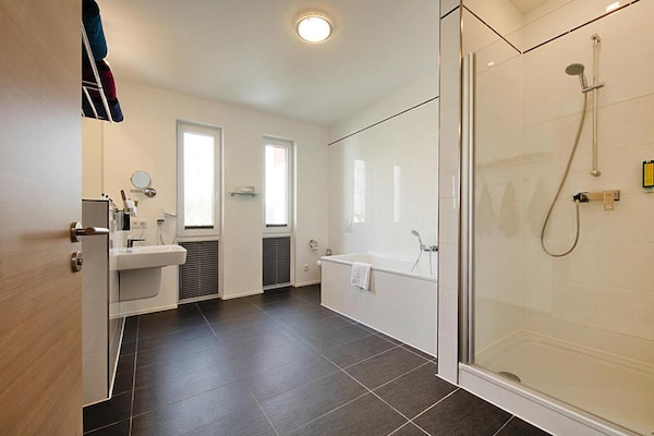 Foto van Appartement voor 4 personen in Strausberg - Vakantiehuis in Strausberg - BathRoom