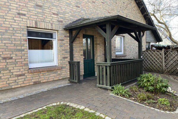 Foto van Vakantiehuis Tonn Modern toevluchtsoord - Vakantiehuis in Neustrelitz - Untagged