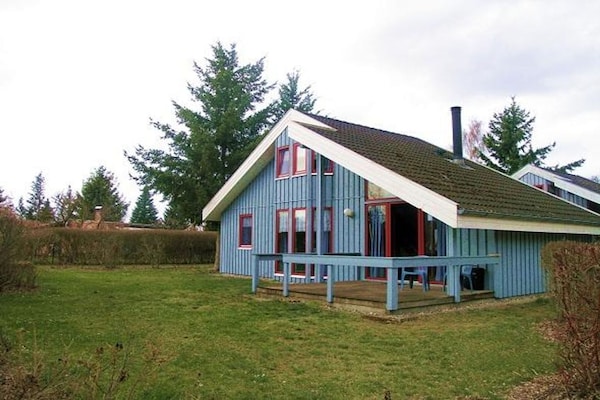 Foto van Vakantiehuis in Scandinavische stijl - Vakantiehuis in Granzow - ExteriorSummer