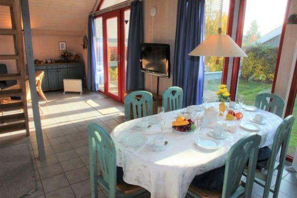 Foto van Vakantiehuis in Scandinavische stijl - Vakantiehuis in Granzow - DiningRoom