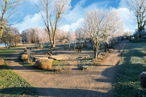 Foto van Geweldig toevluchtsoord nabij het meer van Granzow - AreaSummer1KM