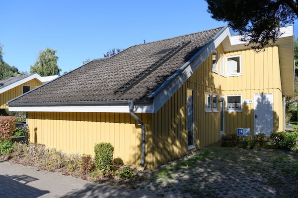 Foto van Exclusief Scandinavisch vakantiehuis - Vakantiehuis in Granzow - ExteriorSummer