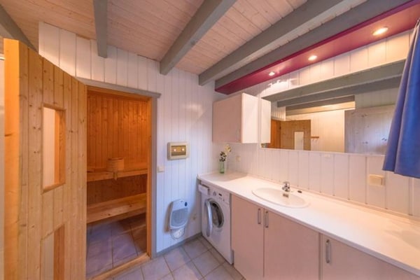 Foto van Exclusief Scandinavisch vakantiehuis - Vakantiehuis in Granzow - BathRoom