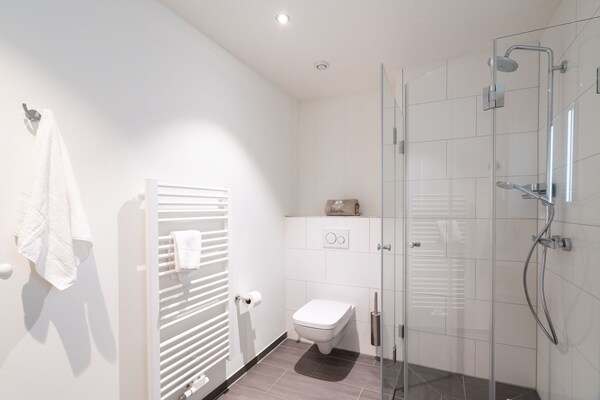 Foto van Baltisch toevluchtsoord met dakterras - Vakantiehuis in Travemünde - BathRoom