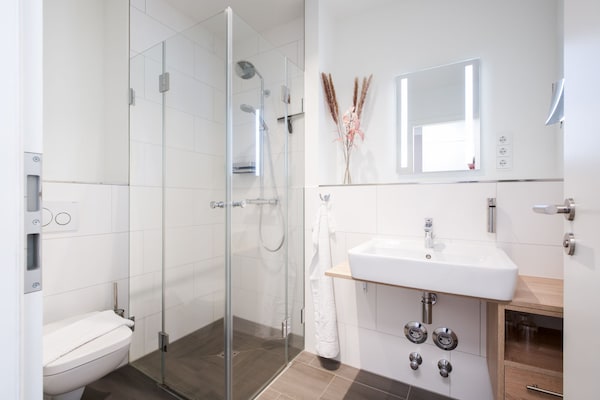Foto van Balkonappartement met uitzicht op het groen - Vakantiehuis in Travemünde - BathRoom