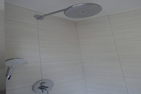 Foto van Vakantiehuis in Fehmarn OT Köpendorf - Vakantiehuis in Fehmarn OT Kopendorf - BathRoom