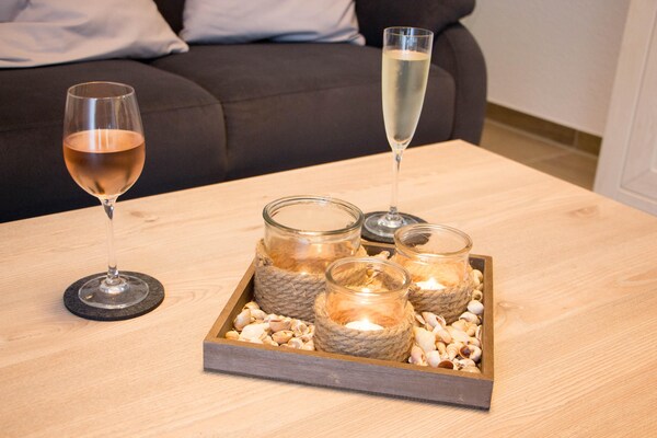 Foto van Huis in Dornum met gratis strandstoel - Vakantiehuis in Dornum - LivingRoom