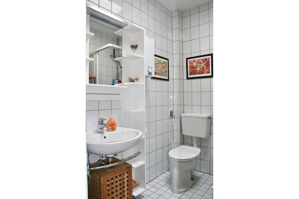 Foto van Bungalow in Strandnaehe, Dornumersiel - Vakantiehuis in Dornumersiel - BathRoom