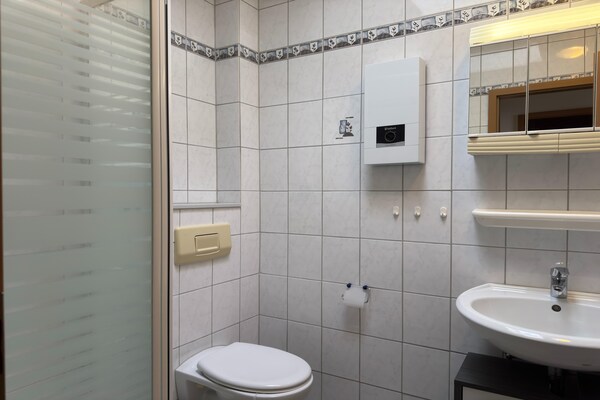 Foto van Bungalow in Strandnaehe, Dornumersiel - Vakantiehuis in Dornumersiel - BathRoom