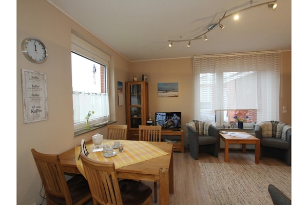 Foto van Bungalow in Strandnaehe, Dornumersiel - Vakantiehuis in Dornumersiel - LivingRoom
