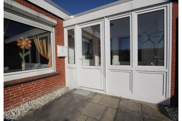 Foto van Bungalow in Strandnaehe, Dornumersiel - Vakantiehuis in Dornumersiel - TerraceBalcony
