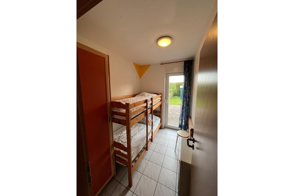 Foto van Bungalow in Strandnaehe, Dornumersiel - Vakantiehuis in Dornumersiel - BedRoom