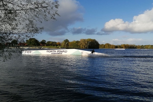 Foto van Vakantiehuis Maja aan het meer - Vakantiehuis in Aurich - Untagged