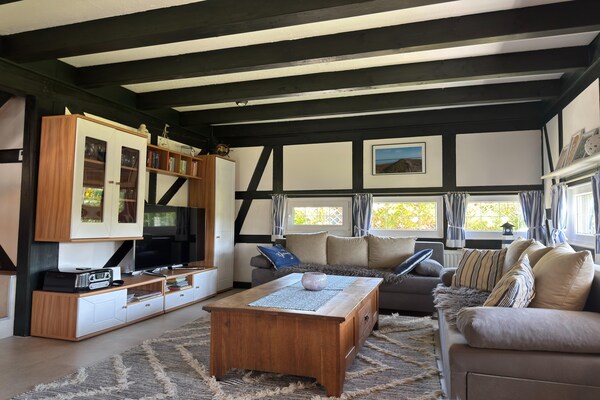 Foto van Bijzonder vakantiehuis in Burhave - Vakantiehuis in Burhave - LivingRoom