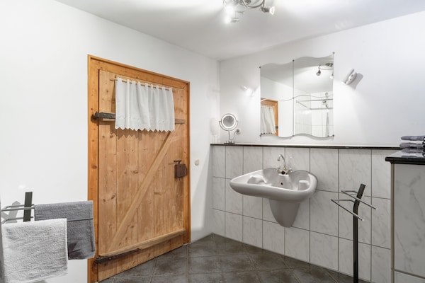 Foto van Ruime retraite met tuin - Vakantiehuis in Langlingen-Hohnebostel - BathRoom