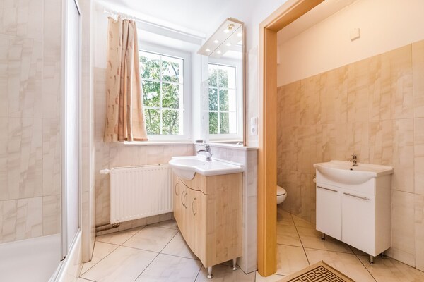 Foto van Vakantiehuis in Willingen vlakbij skigebied - Vakantiehuis in Willingen - BathRoom