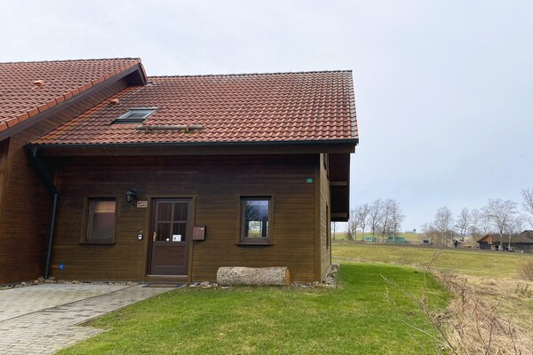 Foto van Halfvrijstaande woning in Hasselfelde - Vakantiehuis in Hasselfelde - ExteriorSummer