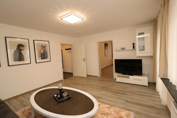 Foto van Appartement in Essen voor twee personen met privéterras - LivingRoom